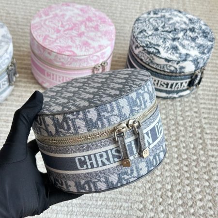 Dior CD Cosmetic Bag - Image 4