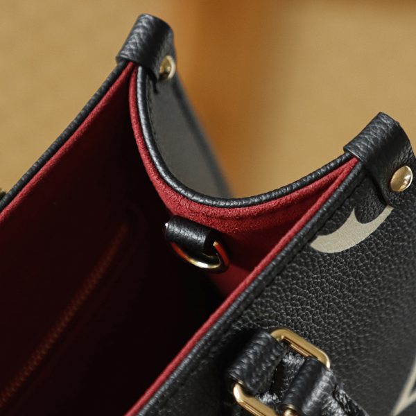 LV OnTheGo PM Bicolor Monogram Empreinte Bag - Top Quality