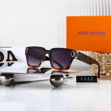 LV Fashionable Sunglasses - Image 4