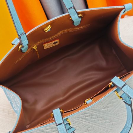 LV OnTheGo MM Bag - Image 9