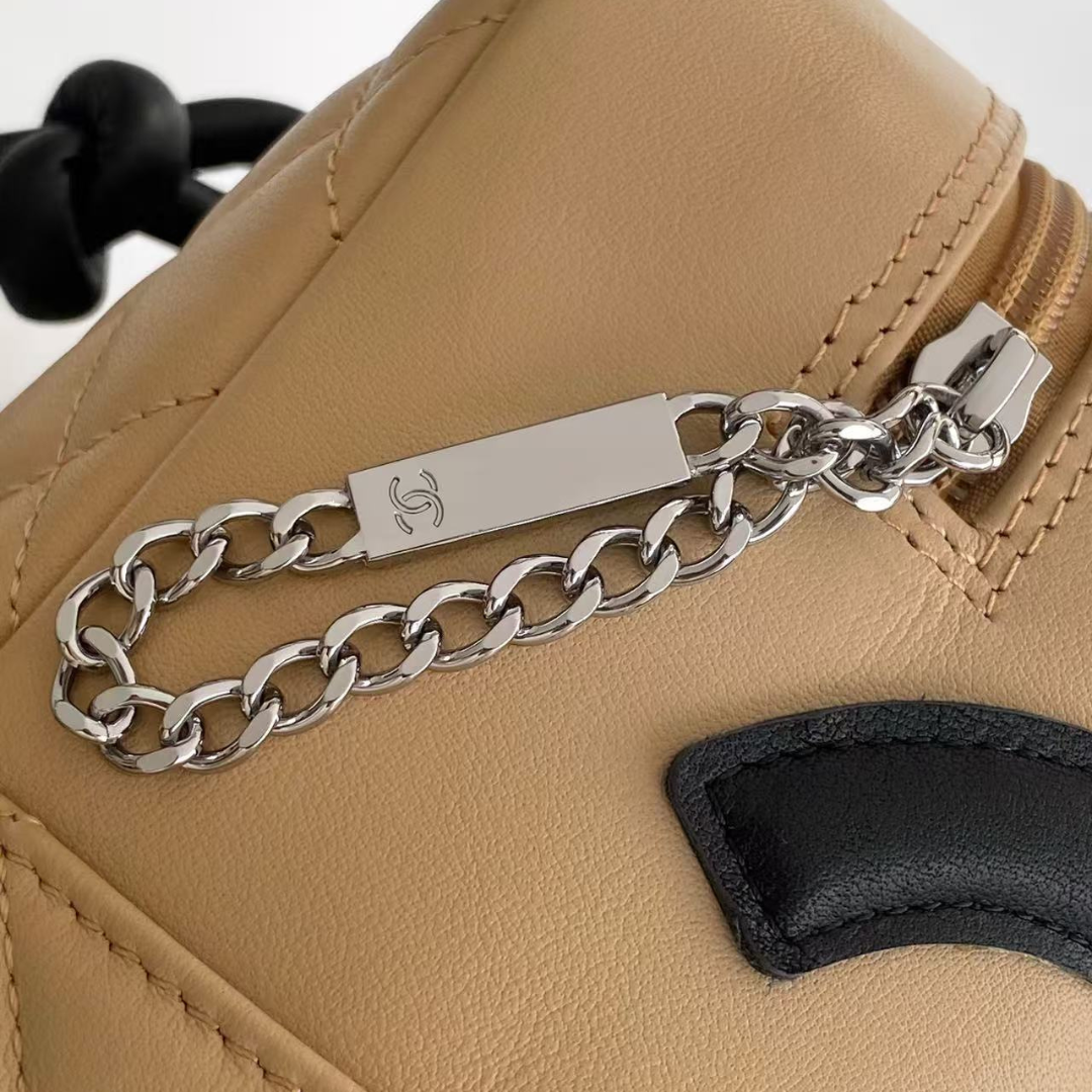 Chanel Ligne Cambon Bowler Bag - Image 7