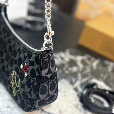 Coach Teri Underarm Bag - Image 3