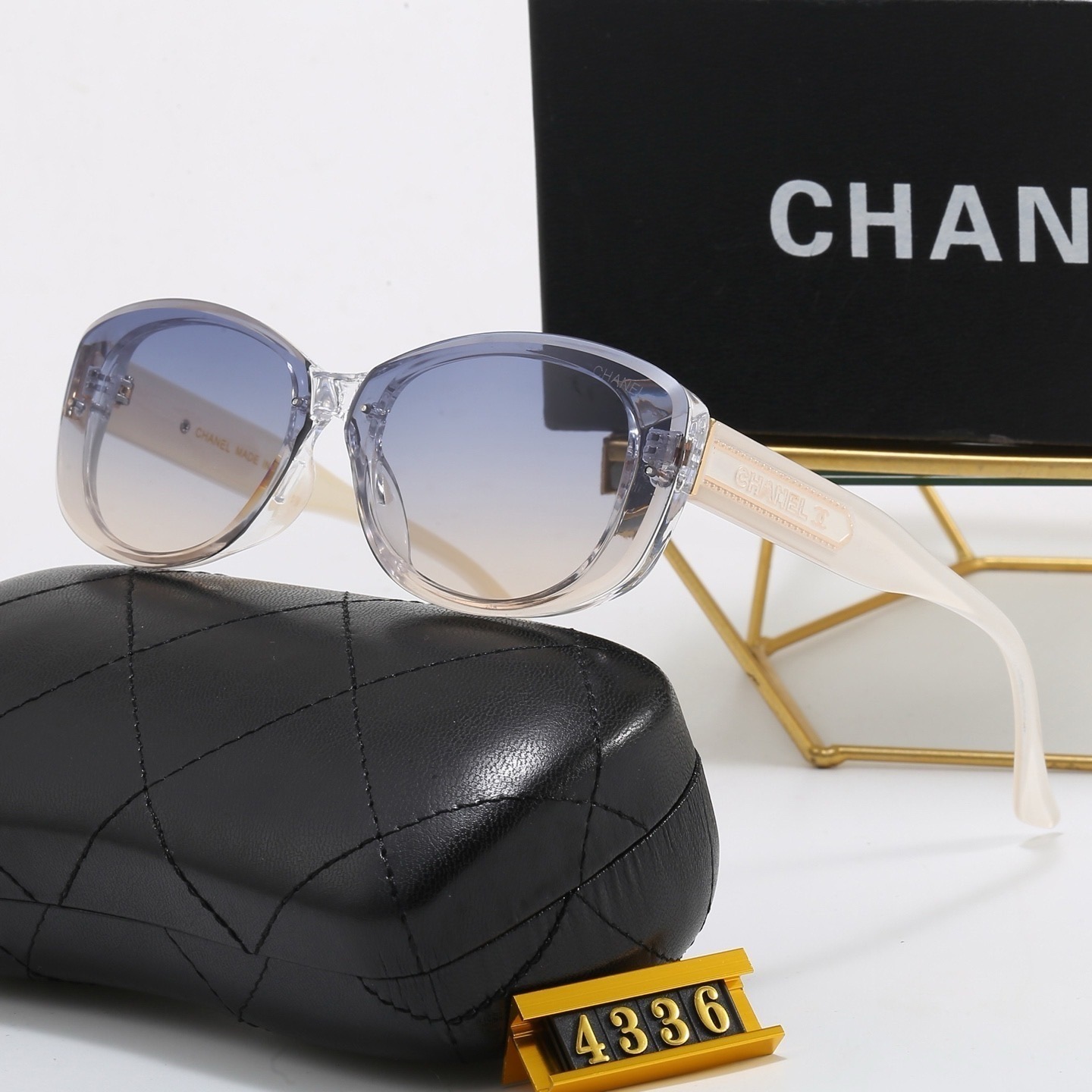 Chanel Fashionable Sunglasses - Image 5