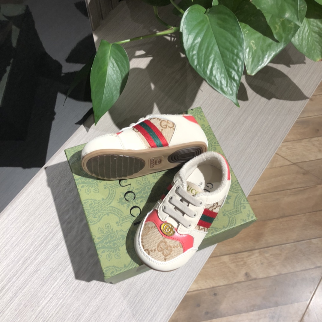 Gucci Children's Shoes - Image 4