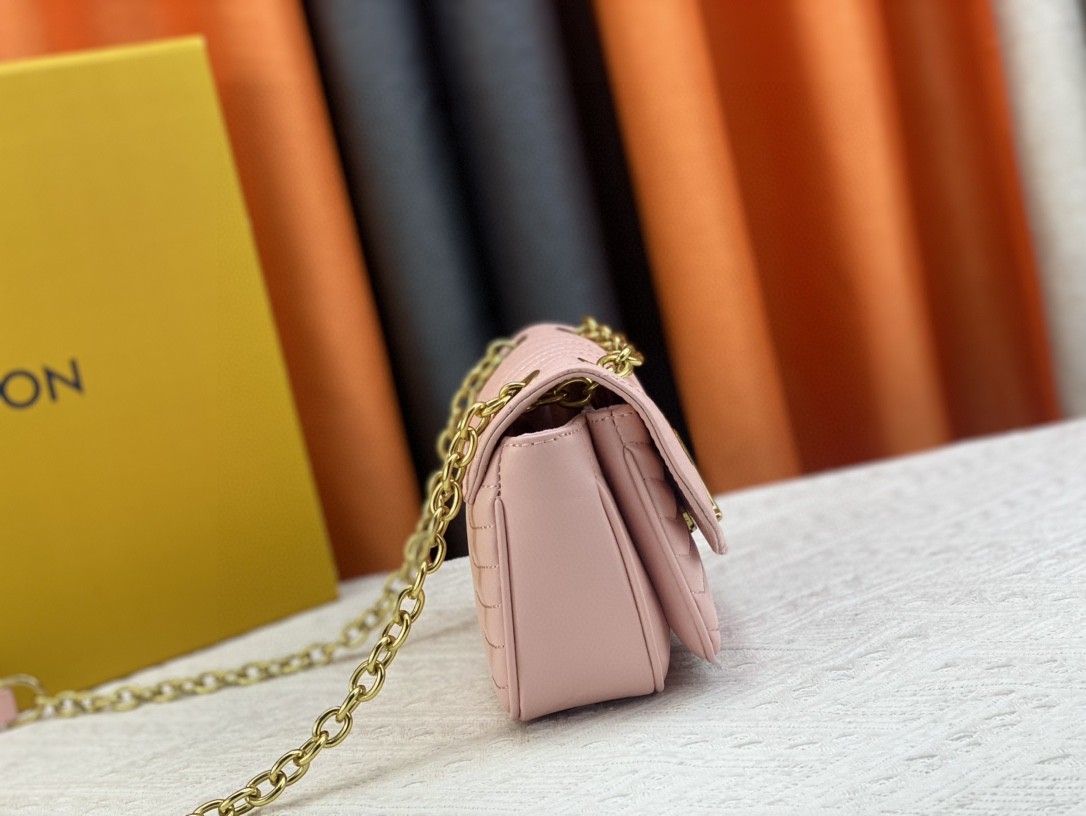 LV New Wave Multi-Pochette Chain PM - Image 4