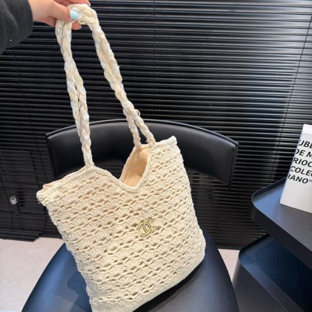Chanel Crochet Bag - Image 4