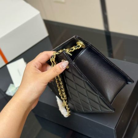 Chanel 24K Shoulder Bag - Image 9