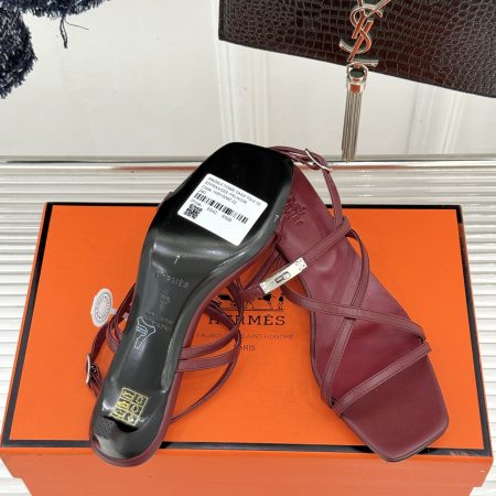 Hermès Kelly Buckle Thin-Strap Kitten-Heel Sandals - Image 12