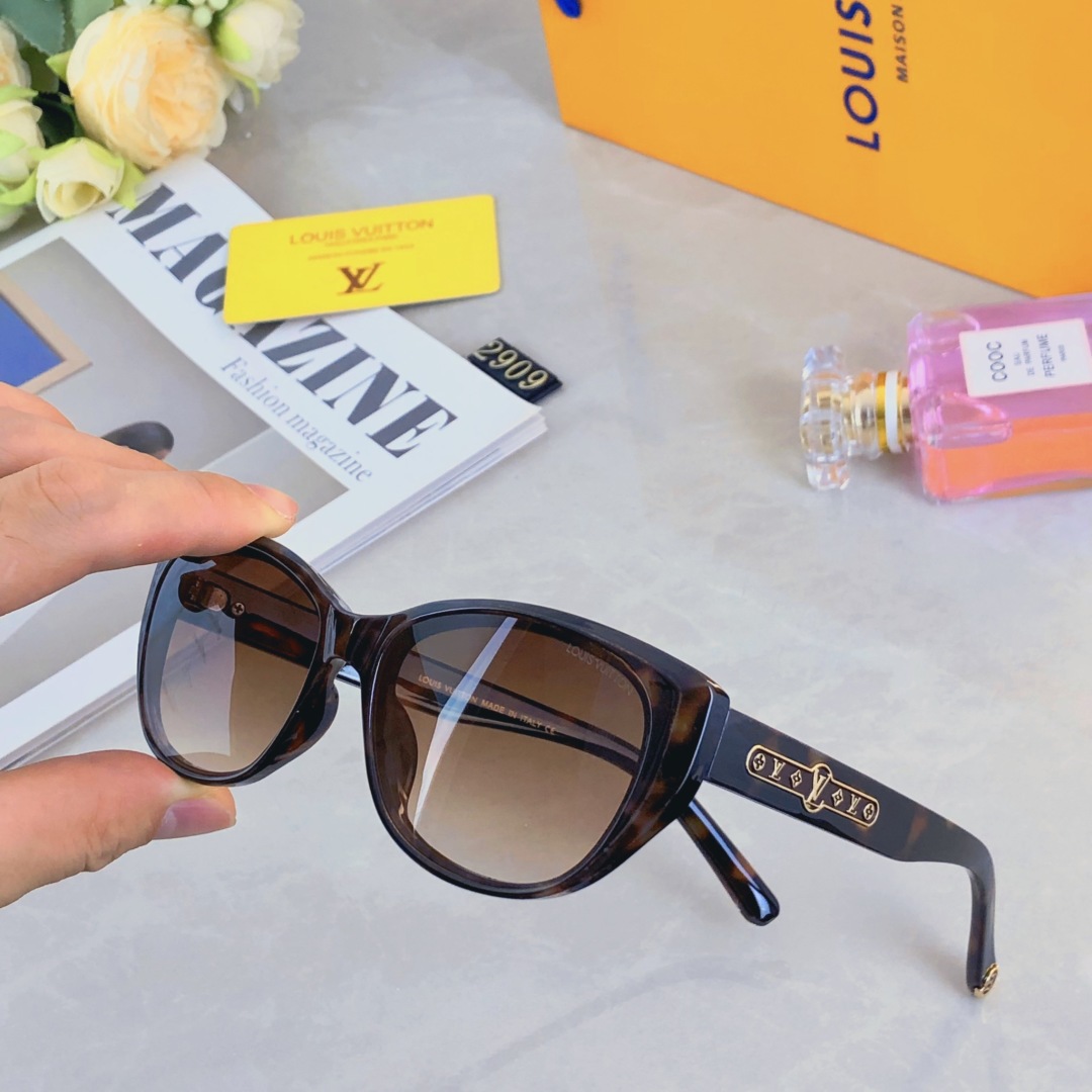 LV Sunglasses - Image 2