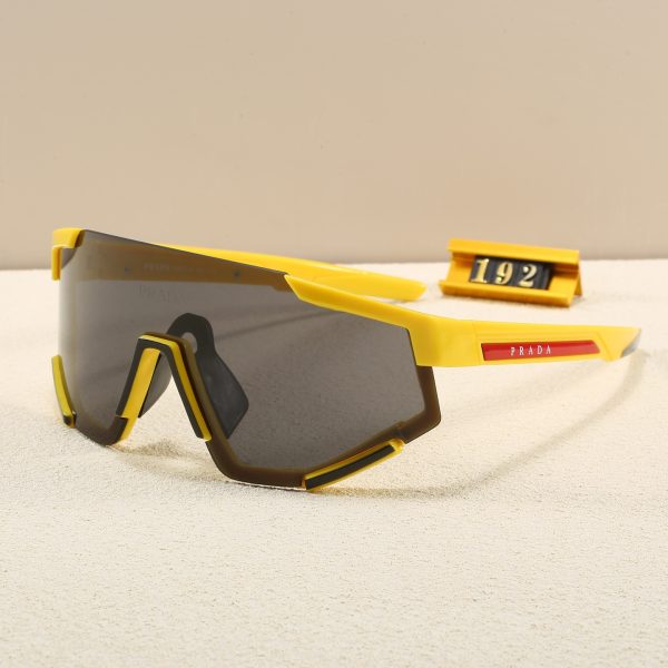 Prada Fashionable Sunglasses