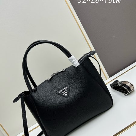 Prada Handbag/Shoulder Bag - Image 5