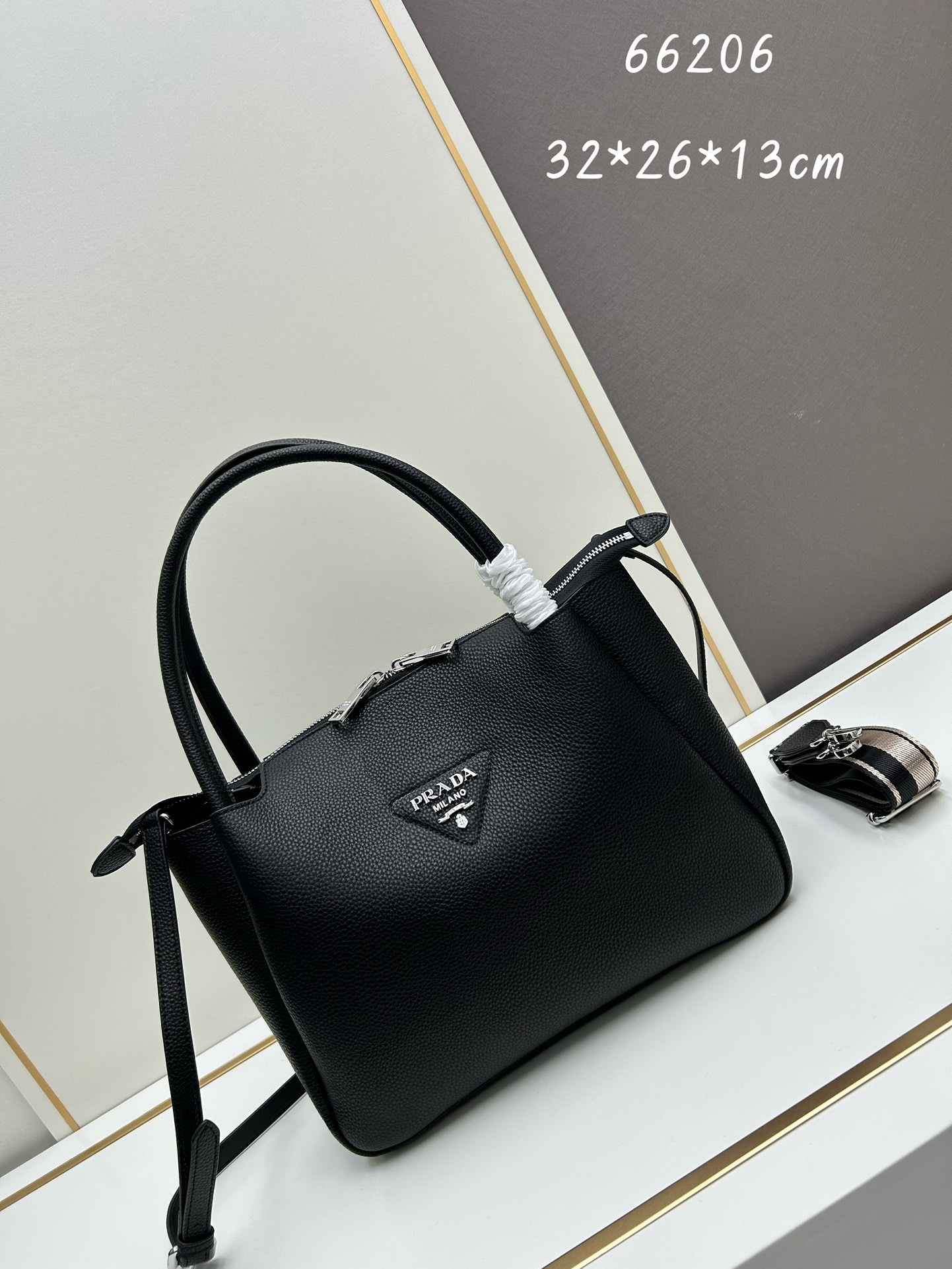 Prada Handbag/Shoulder Bag - Image 5