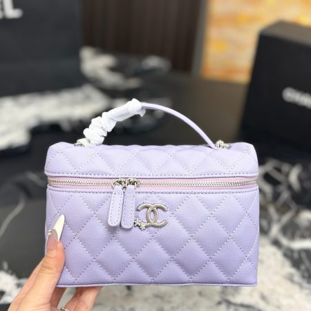Chanel Vanity with chain Bag - Image 5