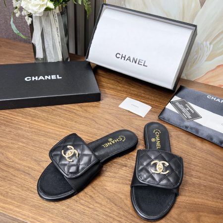 Chanel Quilted CC Slides - Image 4