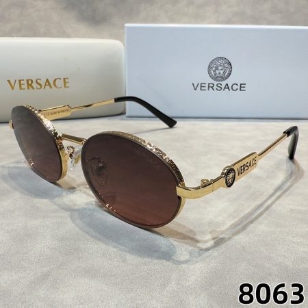 Versace Fashionable Sunglasses - Image 7