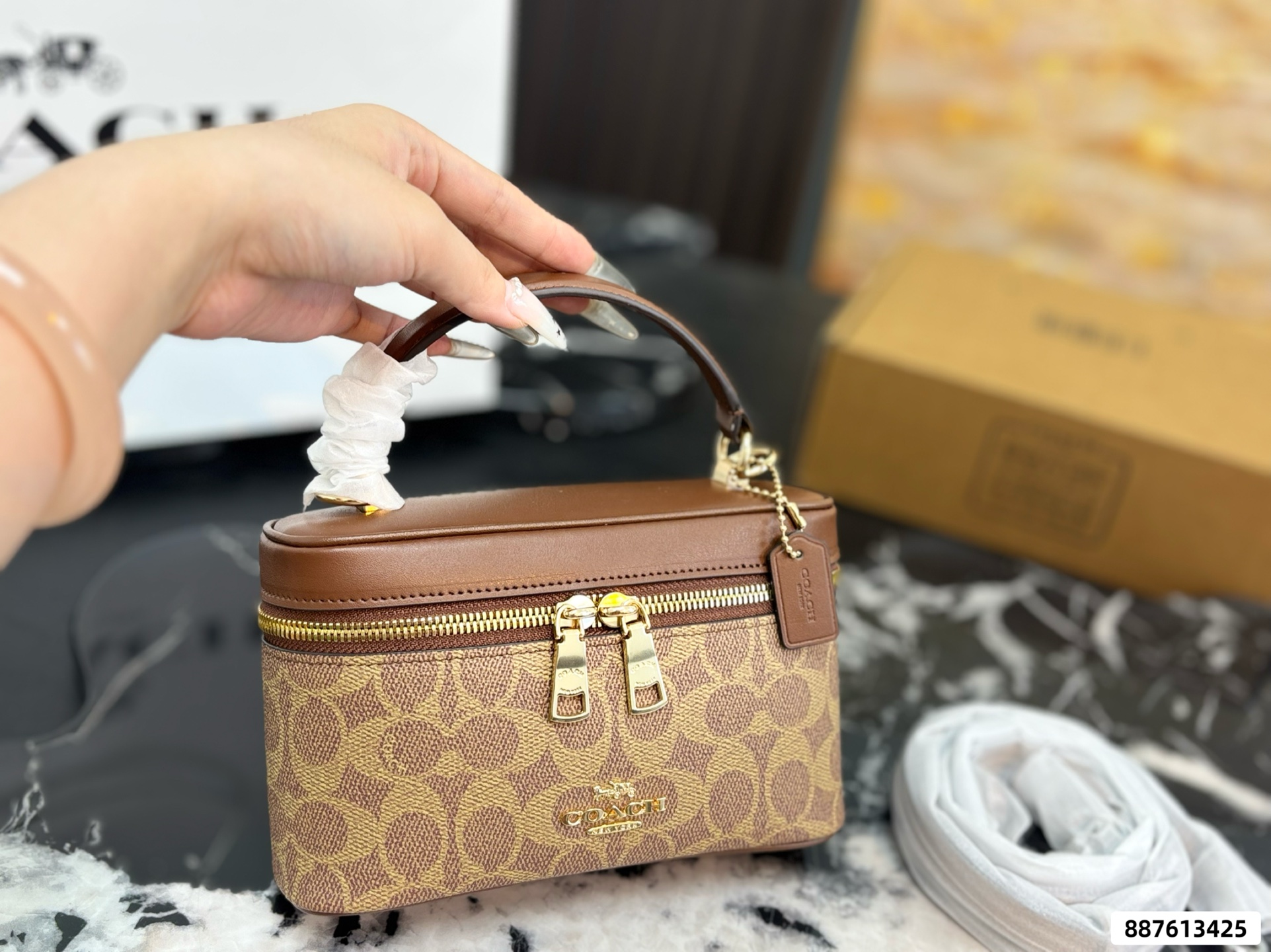 Coach Rainer Box Bag - Image 3