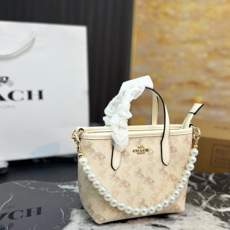 Coach Tote Bag - Image 9