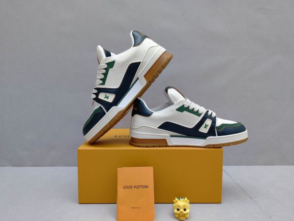 LV Men Trainer Sneakers Top Quality