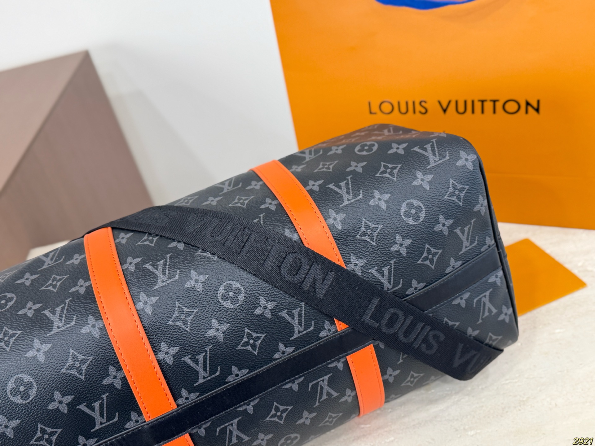 LV Keepall Bandoulière 45 Monogram Eclipse Sunrise Orange Bag - Image 6