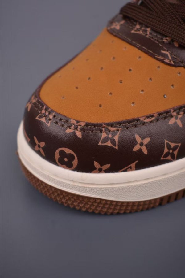 LV X NIke Air Force 1 XL1979-104