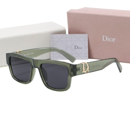 Dior Fashionable Sunglasses - Image 4