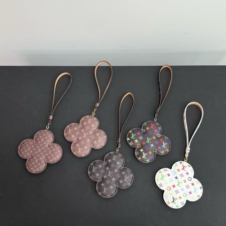 LV Accessories - Image 2
