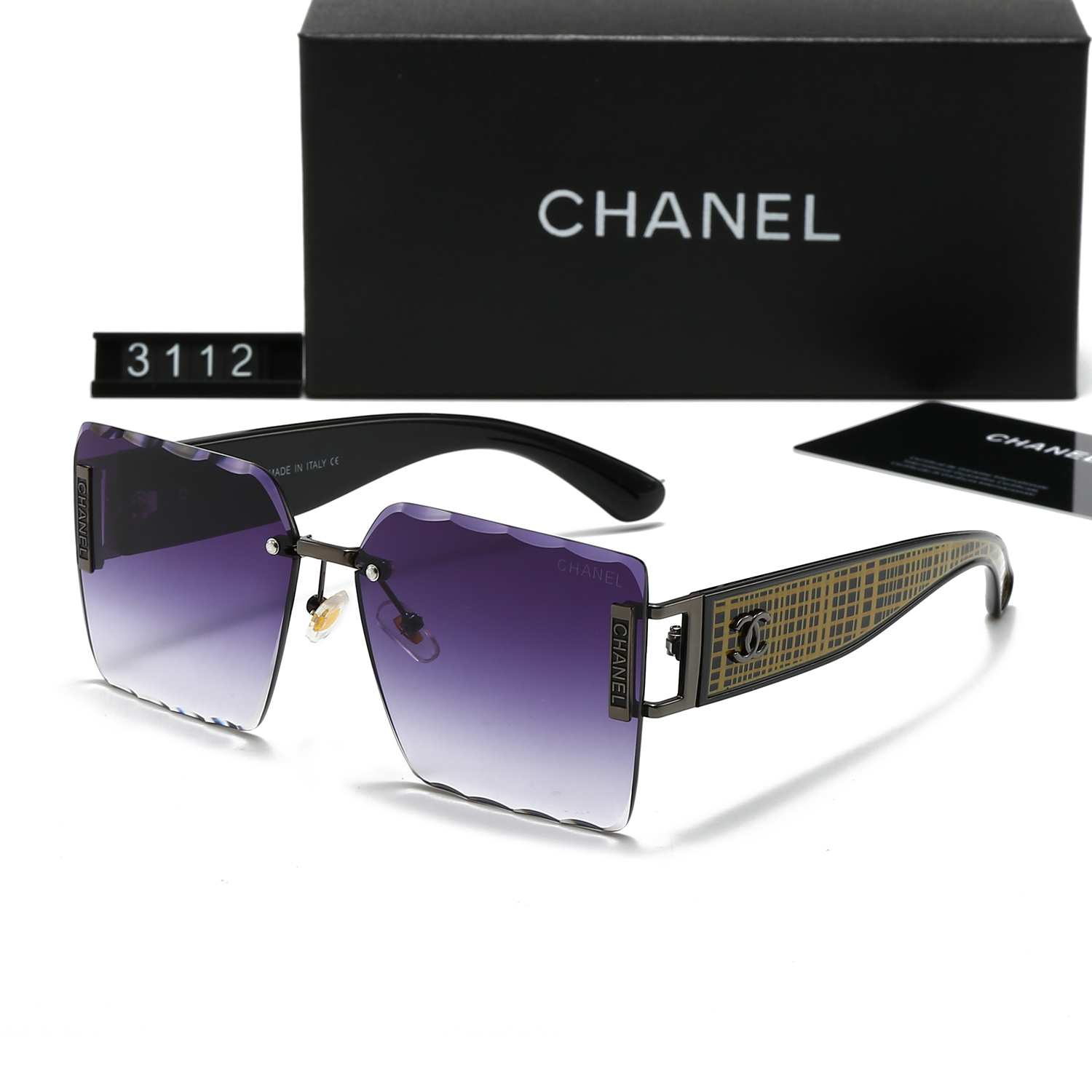 Chanel Fashionable Sunglasses - Image 4