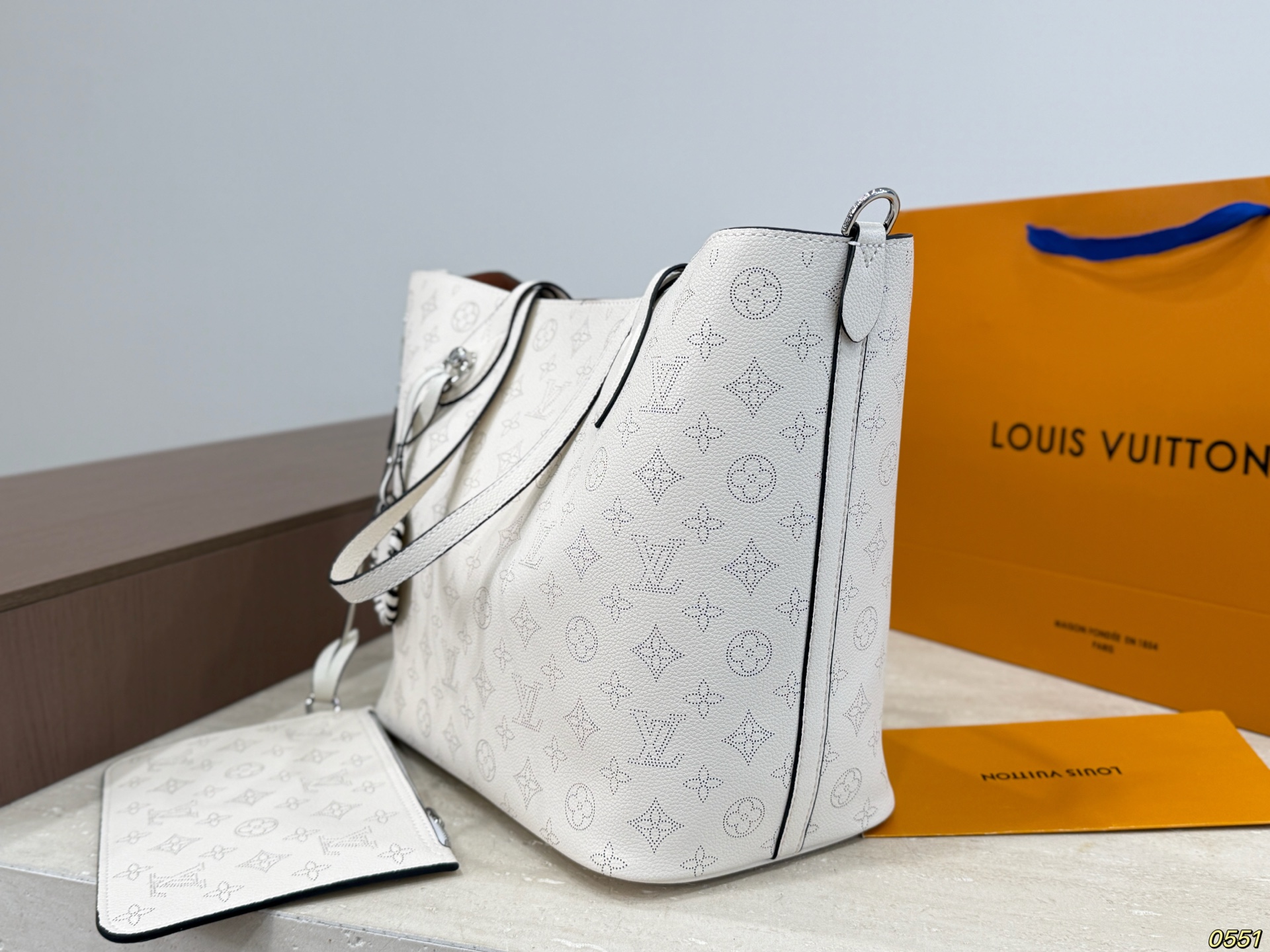 LV Blossom MM Tote Bag - Image 5
