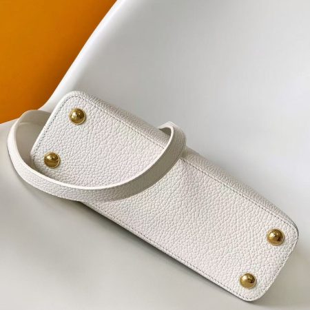 LV Borsa Capucines BB Top Quality - Image 4