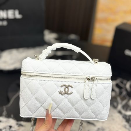Chanel Vanity with chain Bag - Image 2