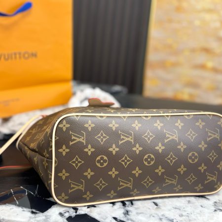 LV Neverfull Tote Bag - Image 6