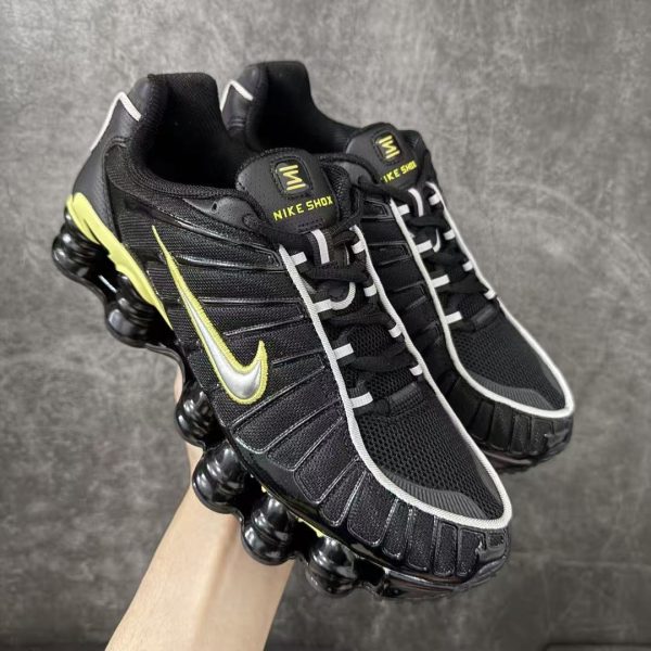 Nike Shox TL Sneakers