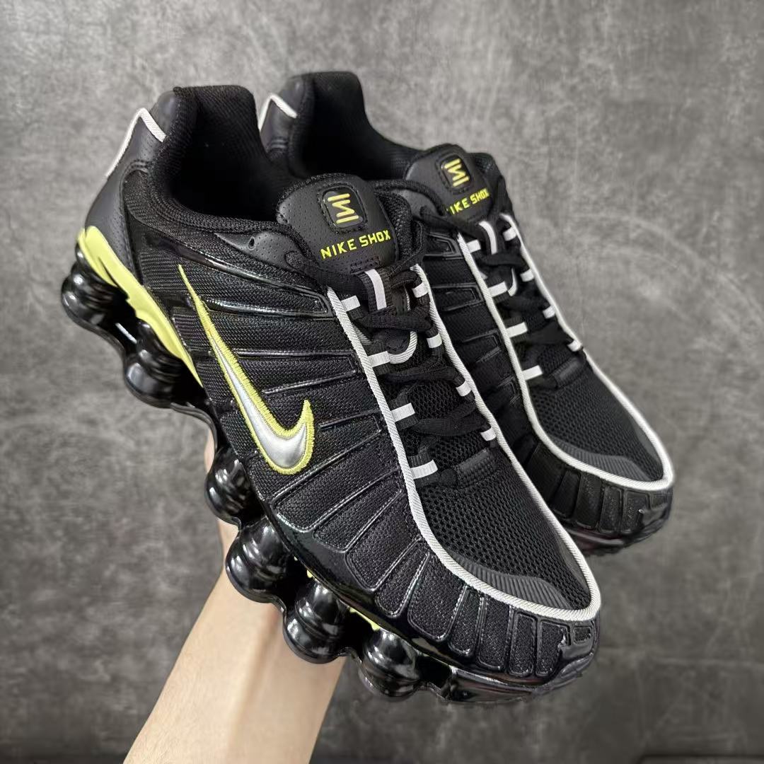 Nike Shox TL Sneakers - Image 3