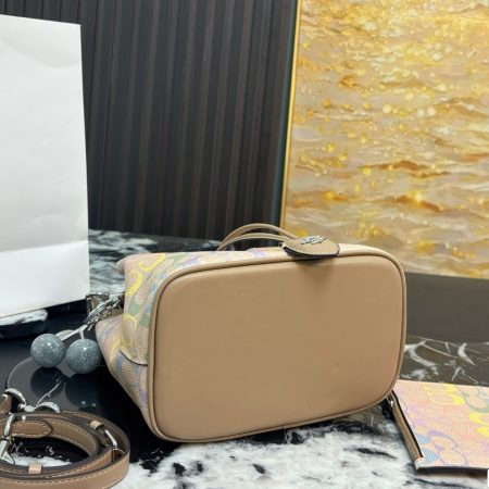 Coach Rowan Bucket Bag - Image 8