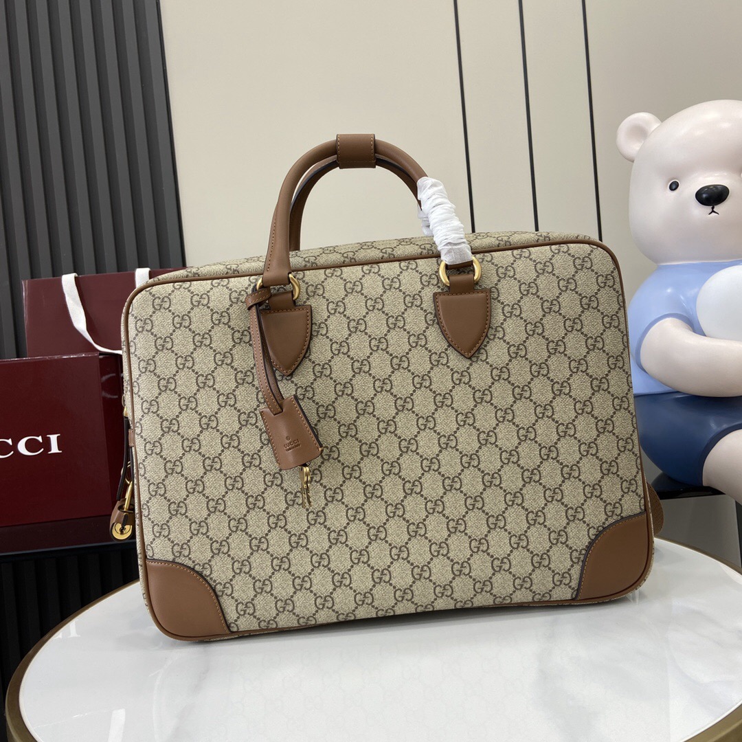 Gucci GG Emblem Laptop Bag - Image 2