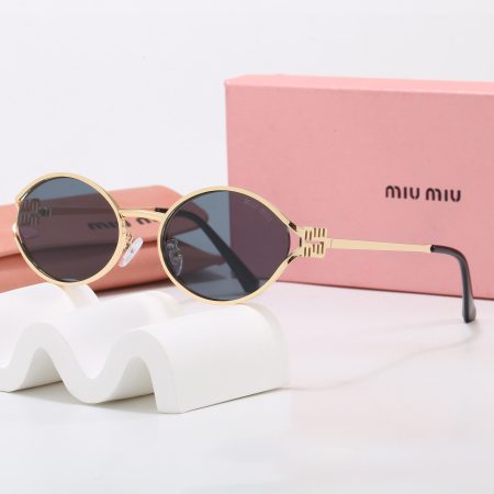 Miu Miu Fashionable Sunglasses - Image 7