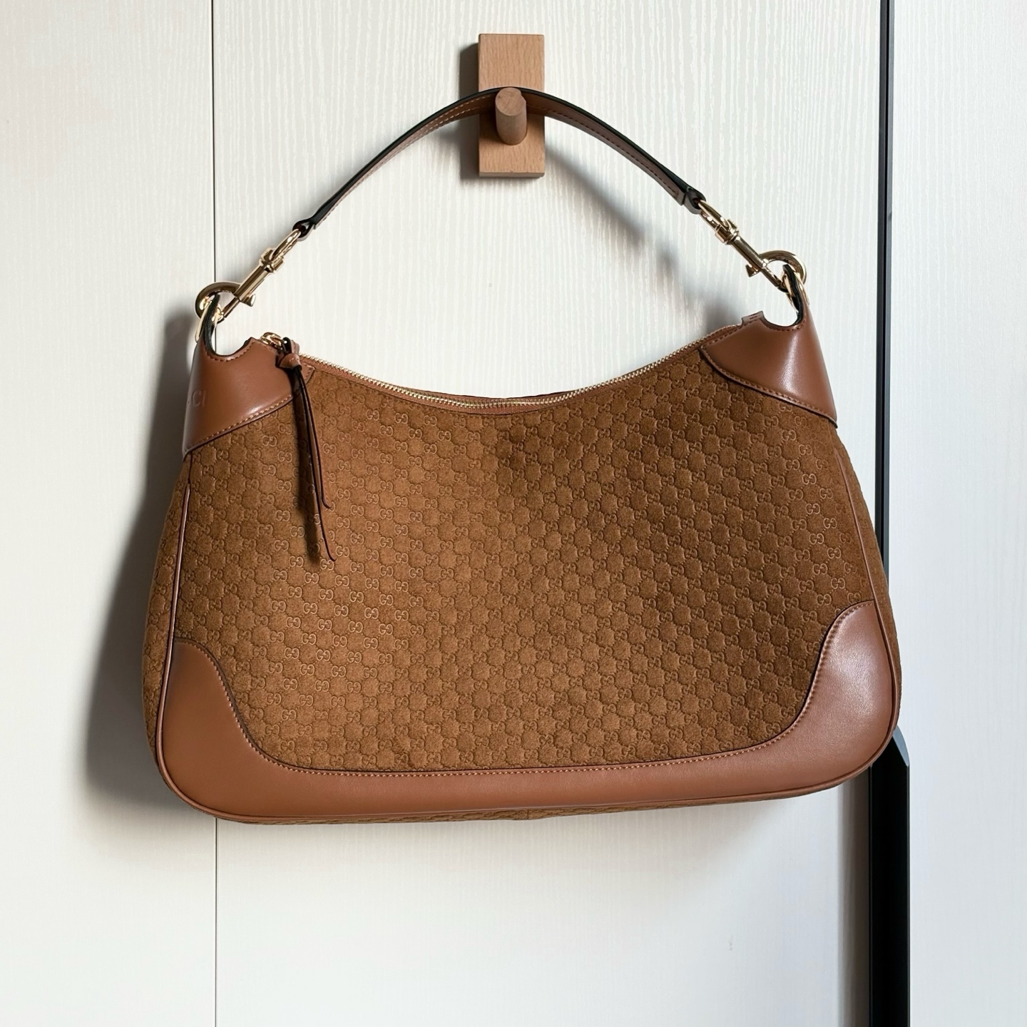 Gucci B medium shoulder bag - Image 8