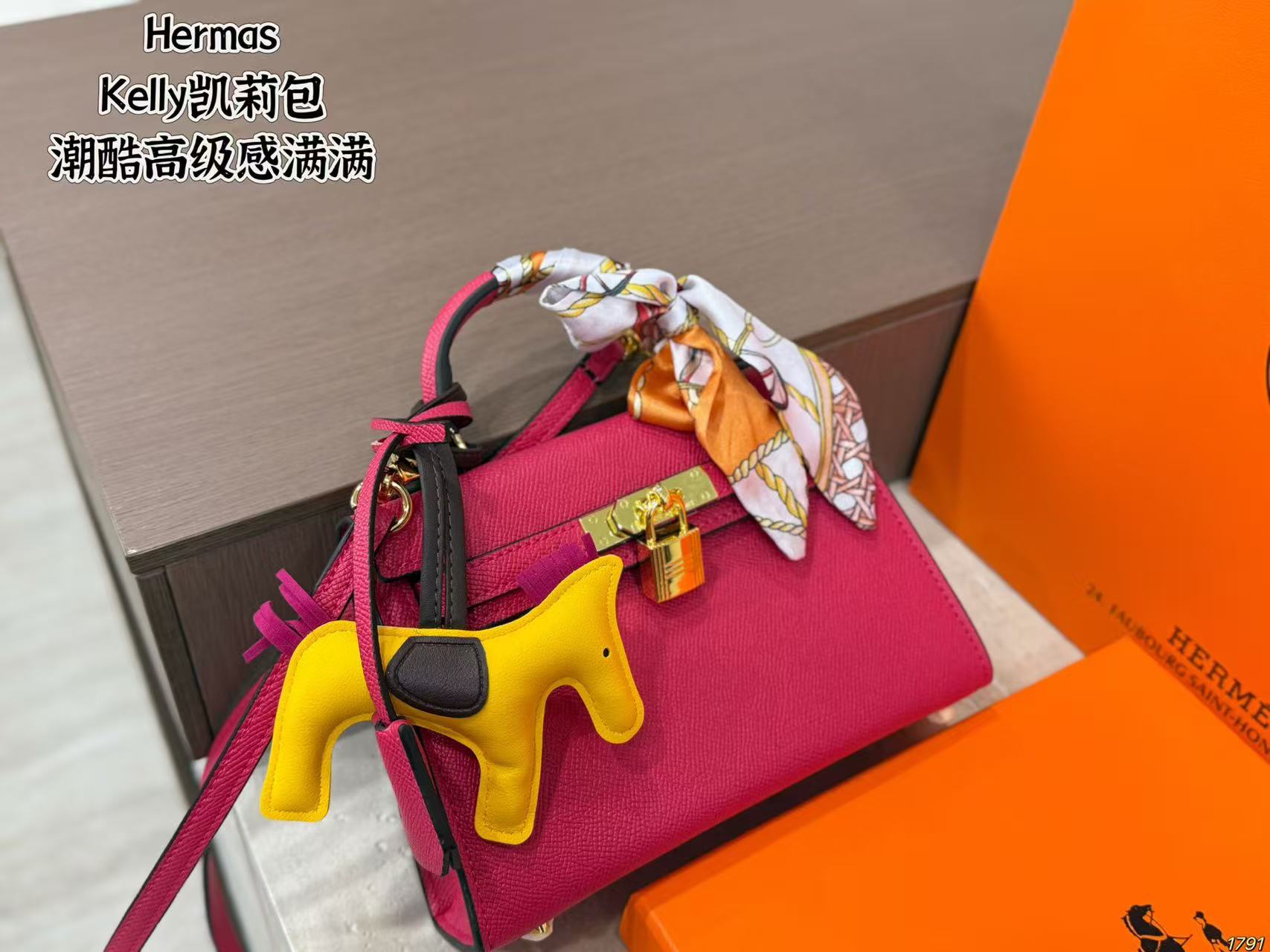 Hermès Kelly Bag - Image 6