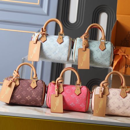 LV Speedy Bandoulière 20 Monogram Anniversary Canvas Bag - Image 1