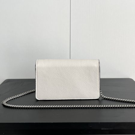 GUCCI Leather Dionysus MiniChain Bag. - Image 3