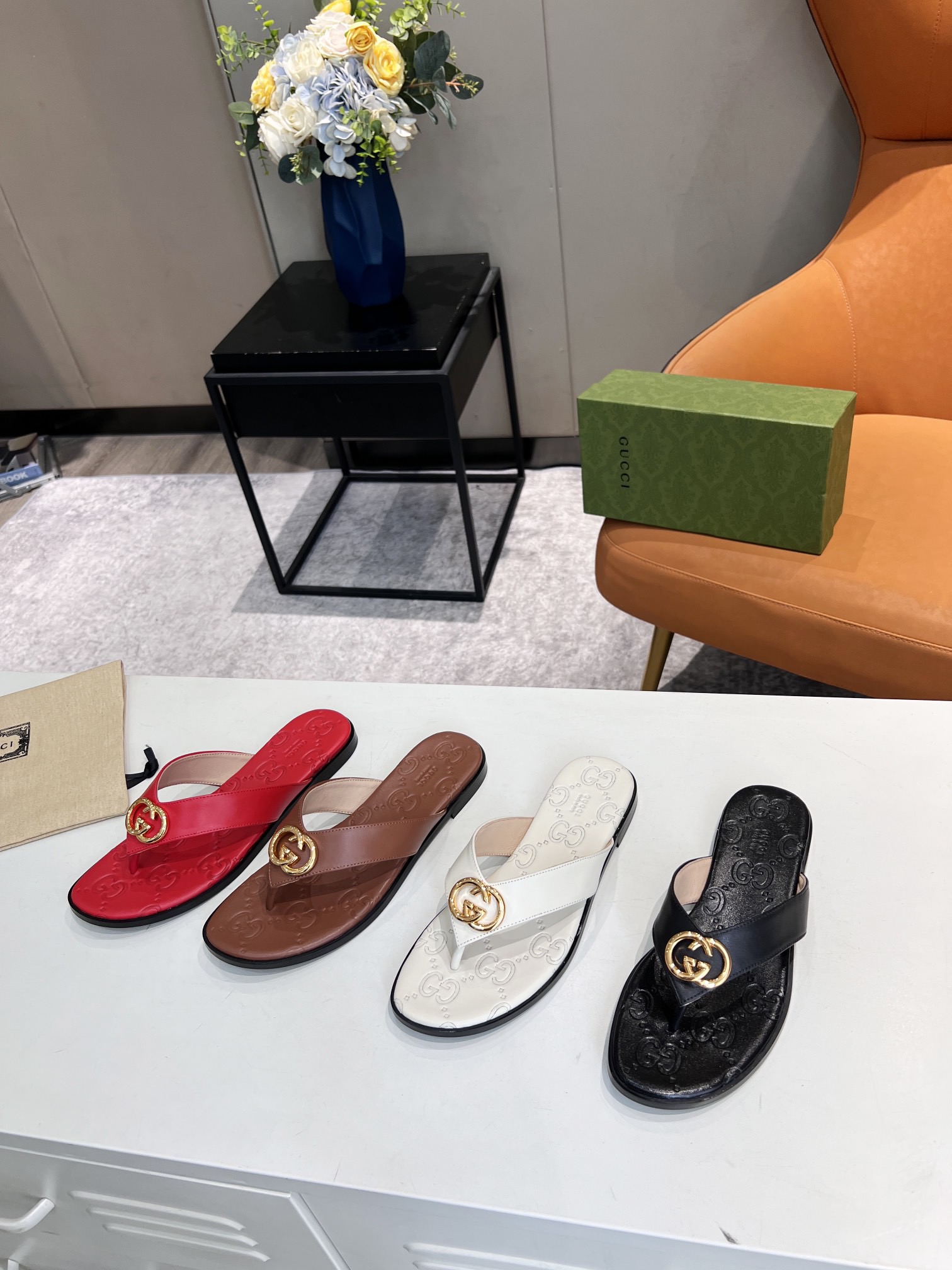 Gucci Interlocking G Thong Sandals - Image 1