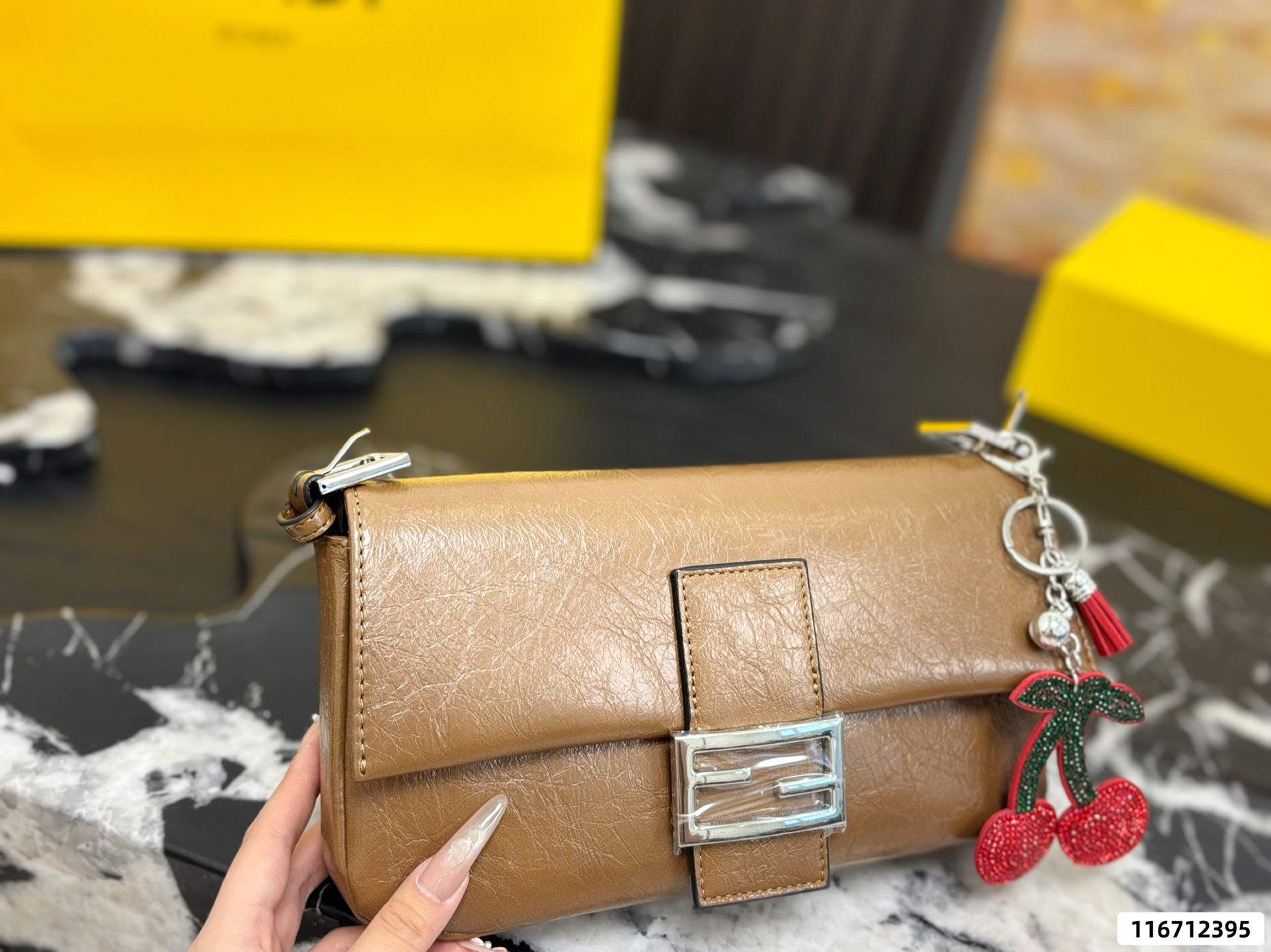 Fendi Baguette Underarm Bag - Image 3