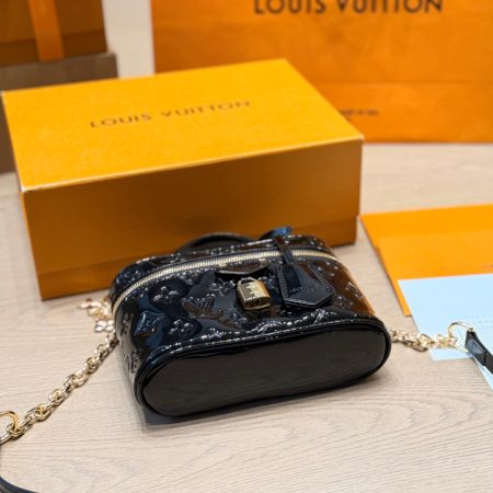 LV Vanity Chain Pouch Monogram Bag - Image 9