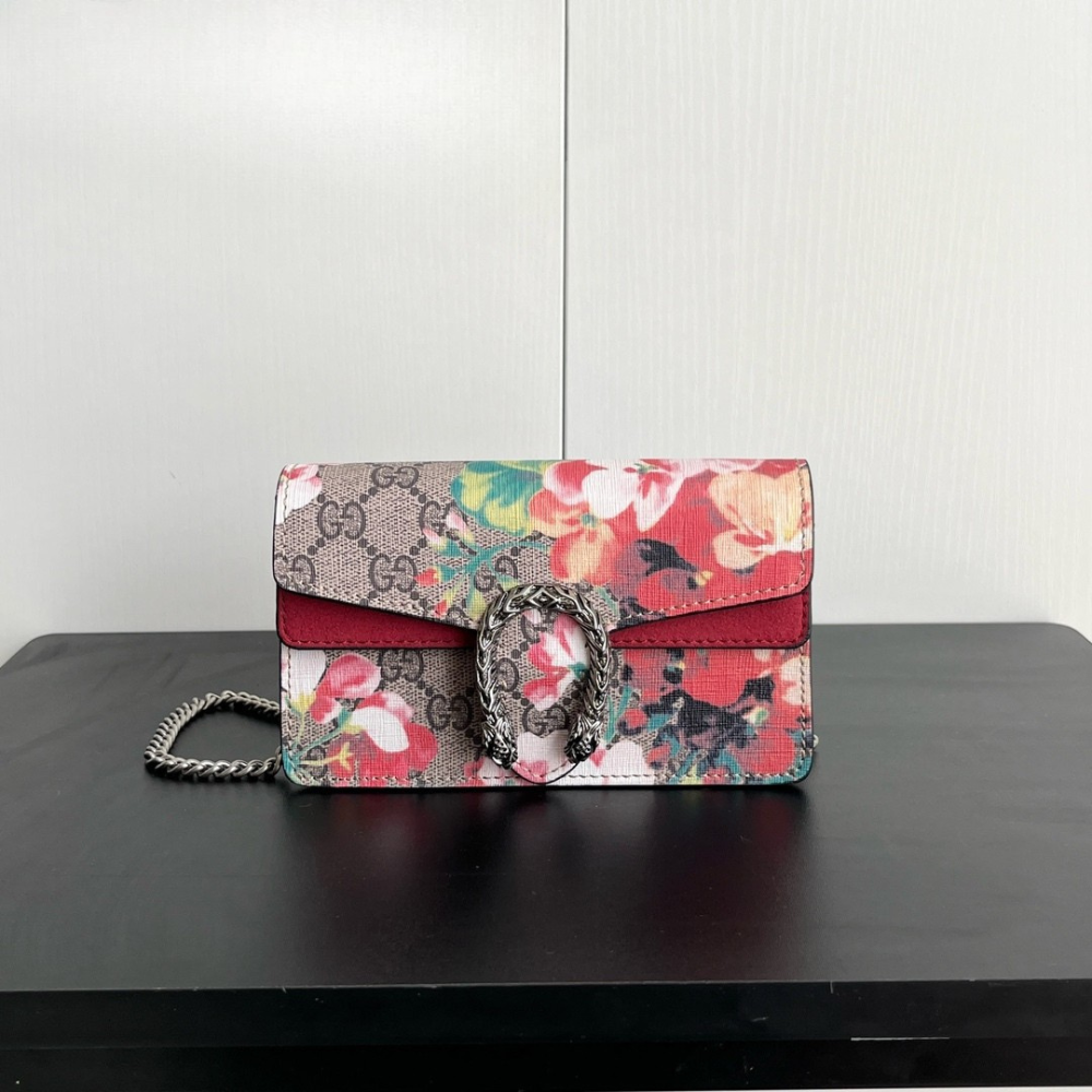 Gucci Blooms Print Super MiniDionysus Bag - Image 1