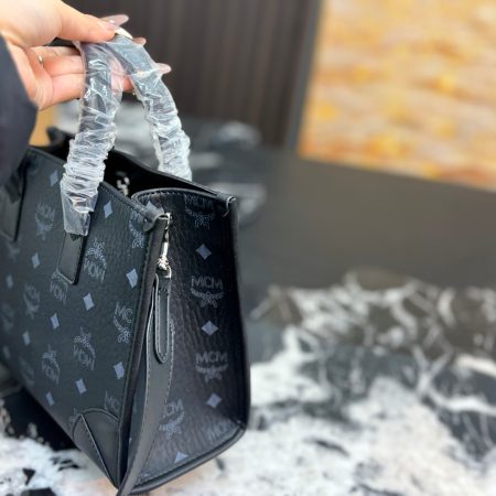 MCM Small München Tote Bag - Image 5