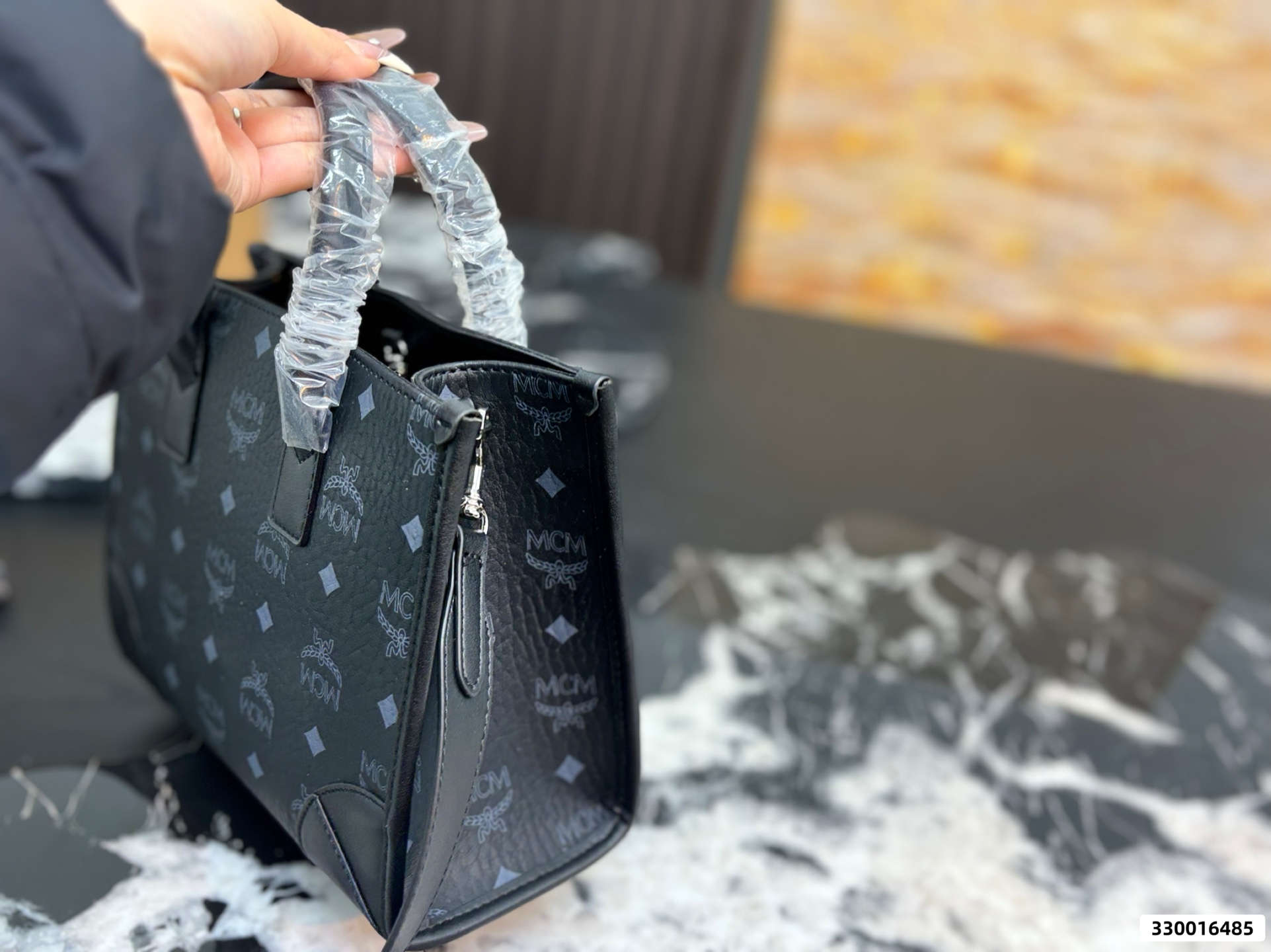 MCM Small München Tote Bag - Image 5