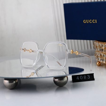 Gucci Fashionable Sunglasses - Image 5