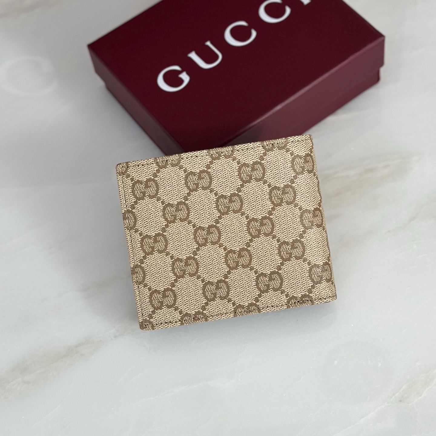 Gucci Essence Classic Bi-fold Wallet - Image 2