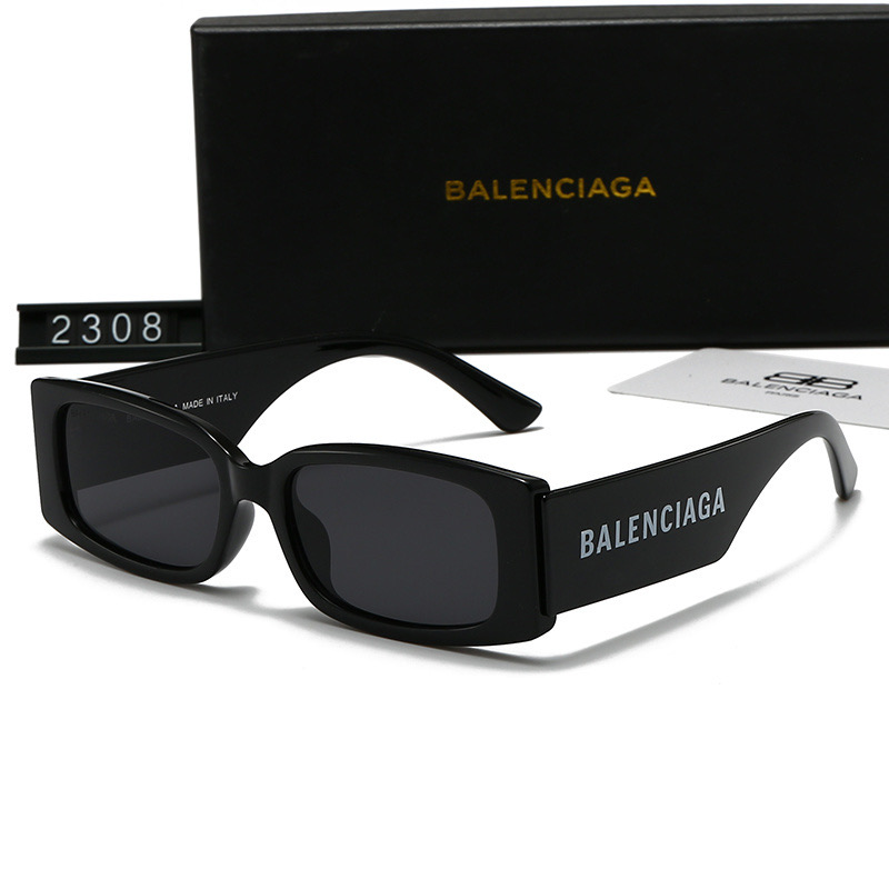 Balenciaga Fashionable Sunglasses - Image 3