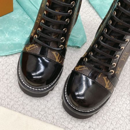 LV Star Trail Ankle Boots - Image 9